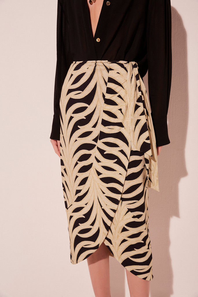 two color leaves criss crossed midi skirt e3849a2006;two color leaves criss crossed midi skirt e3849a2006;two color leaves criss crossed midi skirt e3849a2006;two color leaves criss crossed midi skirt e3849a2006;two color leaves criss crossed midi skirt e3849a2006