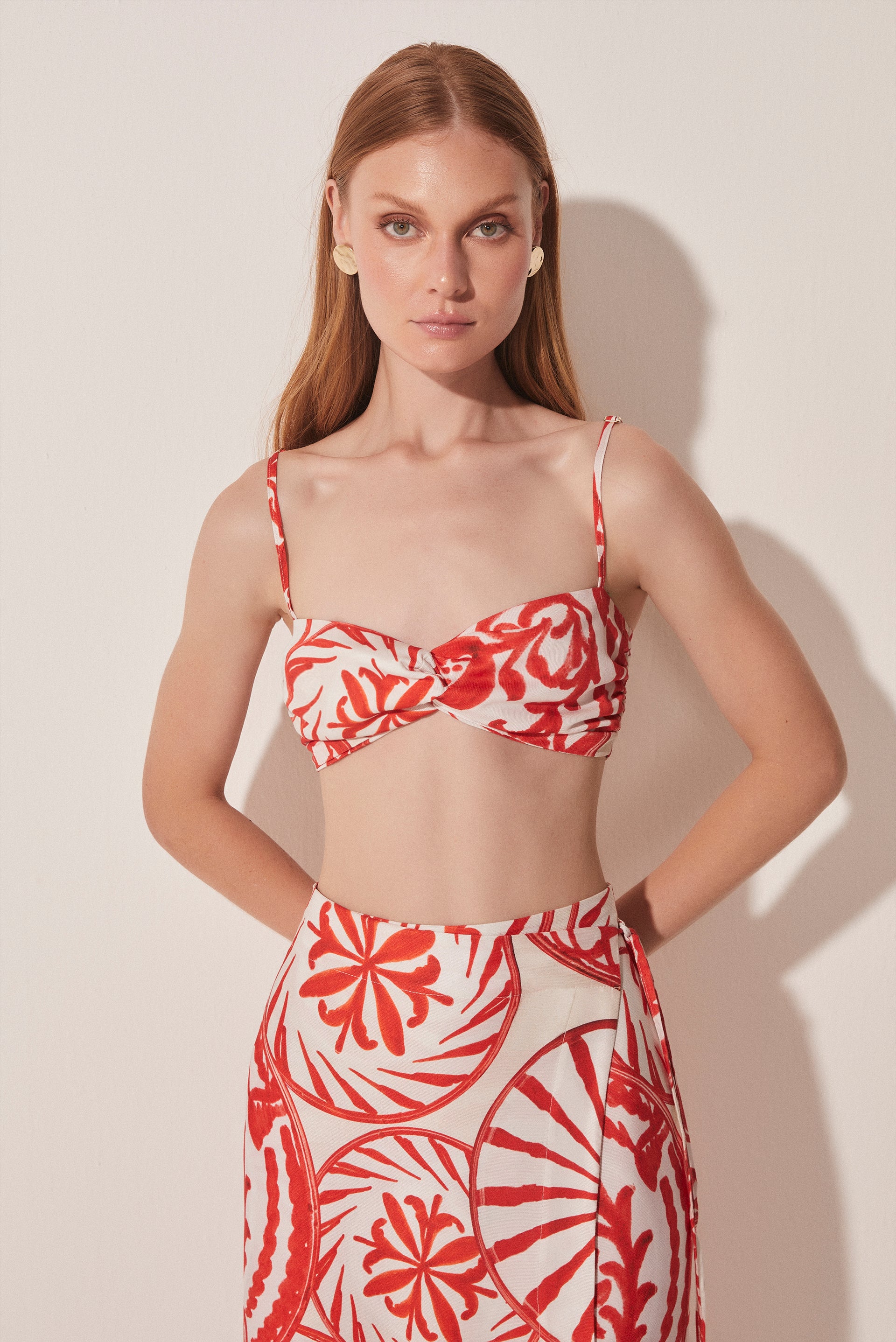single dish strappy cropped top e4895a1715 - Product item main image