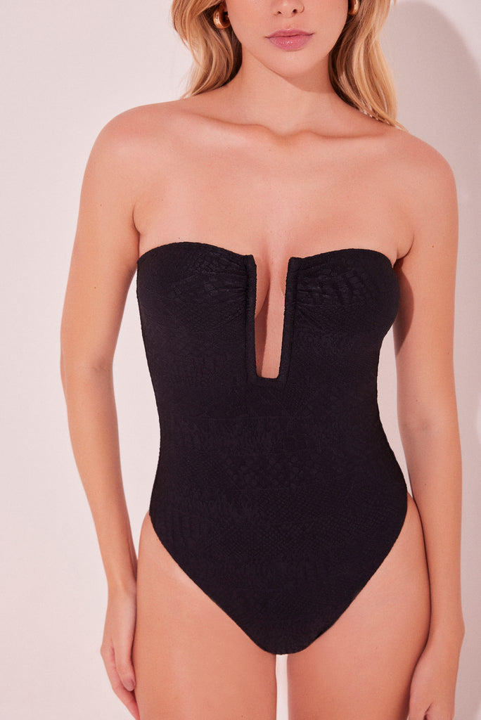 black scales cutout neckline bandeau one piece m1168a2226;black scales cutout neckline bandeau one piece m1168a2226;black scales cutout neckline bandeau one piece m1168a2226;black scales cutout neckline bandeau one piece m1168a2226;black scales cutout neckline bandeau one piece m1168a2226