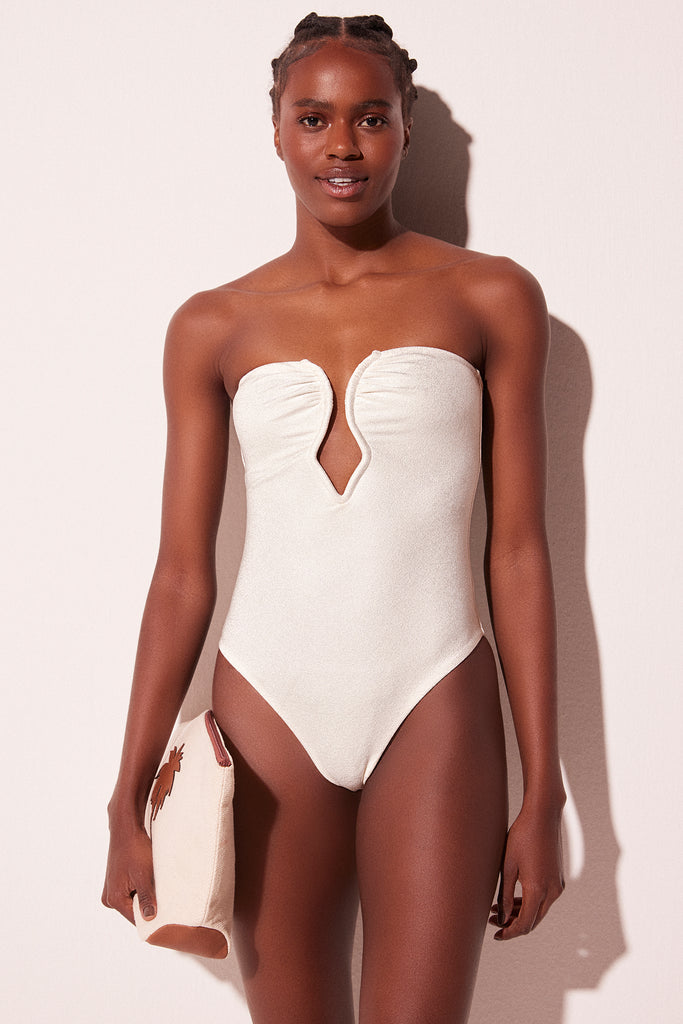 off white jalapao cutout neckline bandeau one piece m1190a2265;off white jalapao cutout neckline bandeau one piece m1190a2265;off white jalapao cutout neckline bandeau one piece m1190a2265;off white jalapao cutout neckline bandeau one piece m1190a2265;off white jalapao cutout neckline bandeau one piece m1190a2265