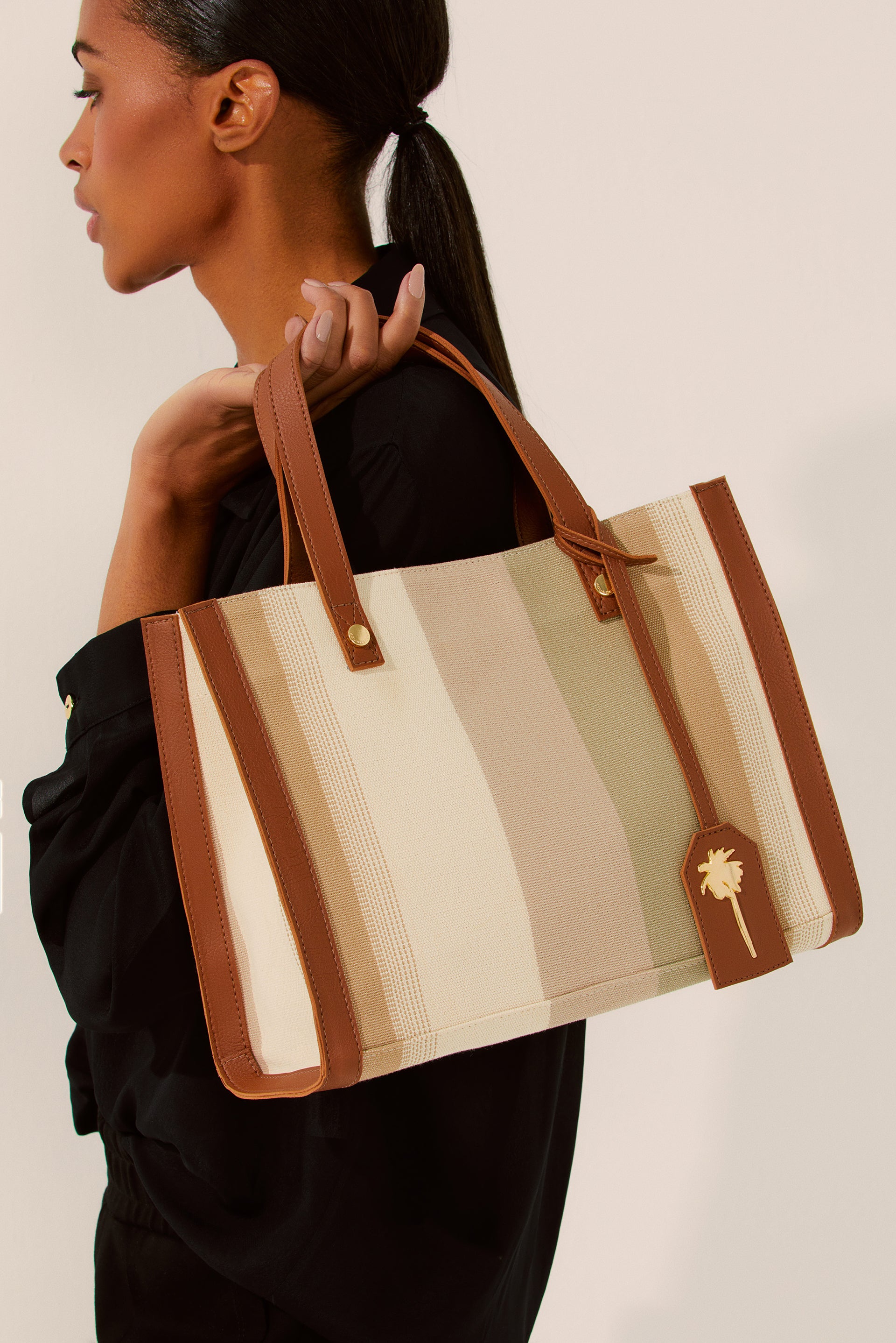 Pupunha Palm Tote Bag With Leather T453A1554 - Product item main image