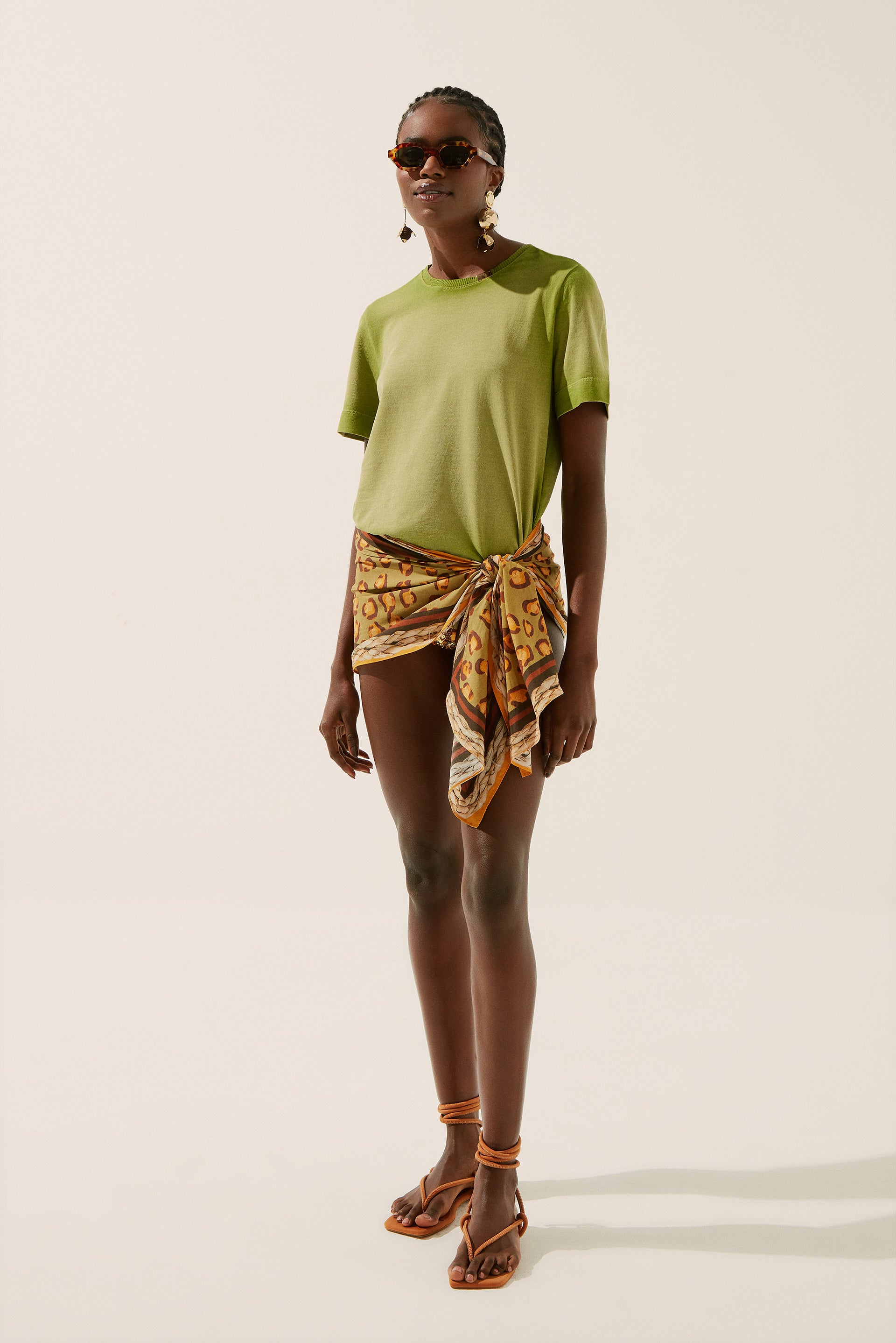 Leopard Neck Scarf  E4187A1432 - Product item main image