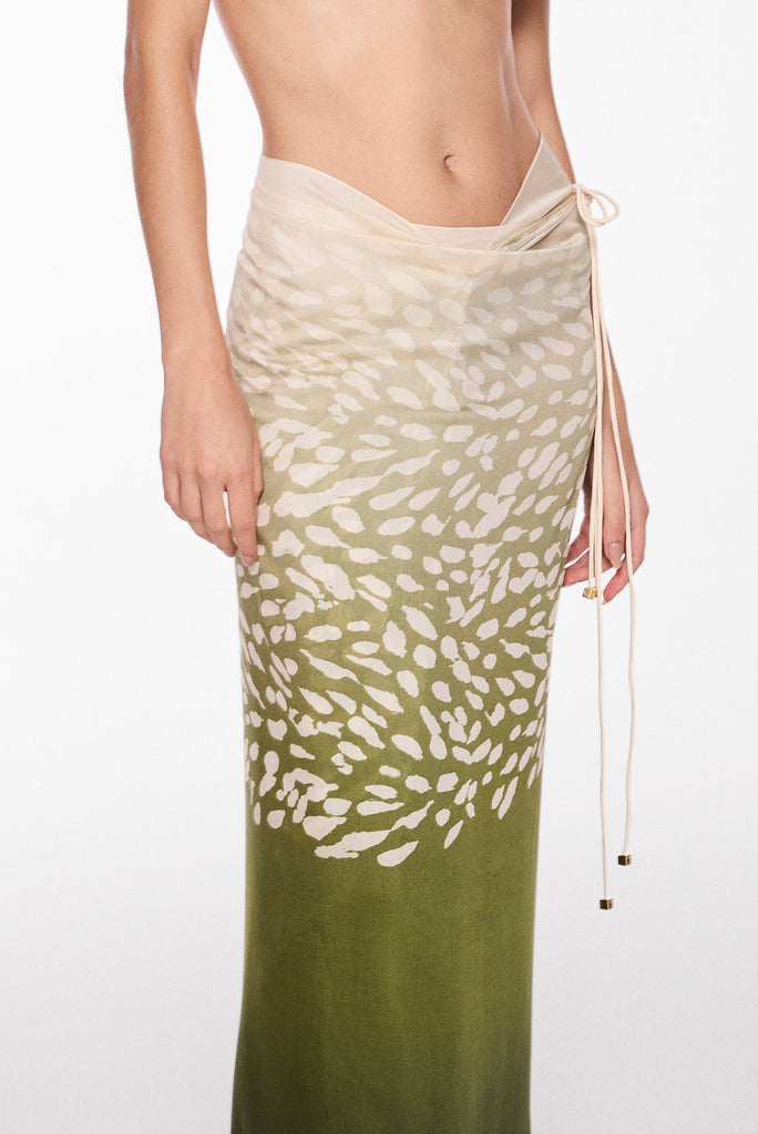 stingray handkerchief hem midi skirt e3390a3012